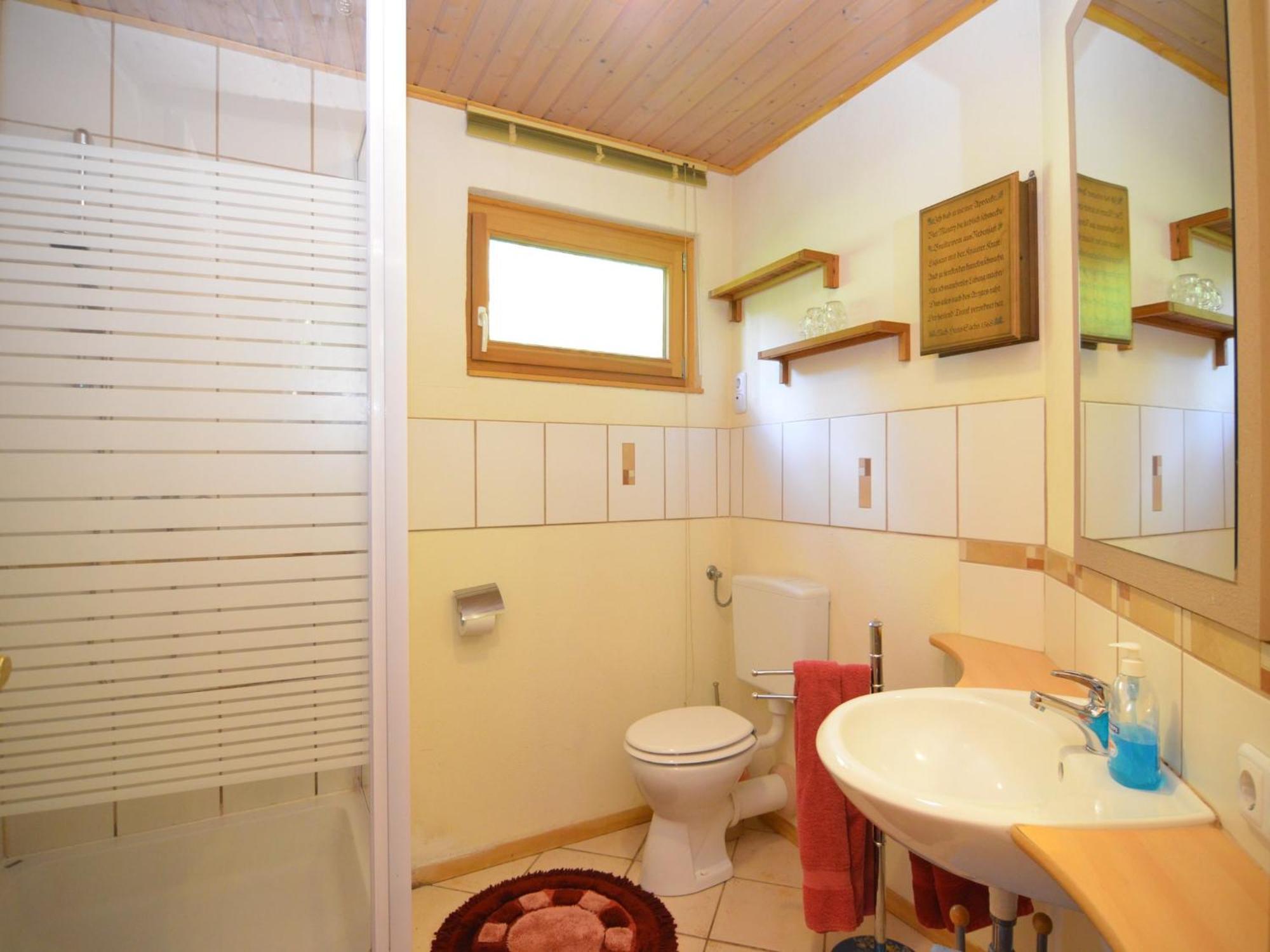 Cosy Apartment With Covered Porch Finsterbergen ภายนอก รูปภาพ