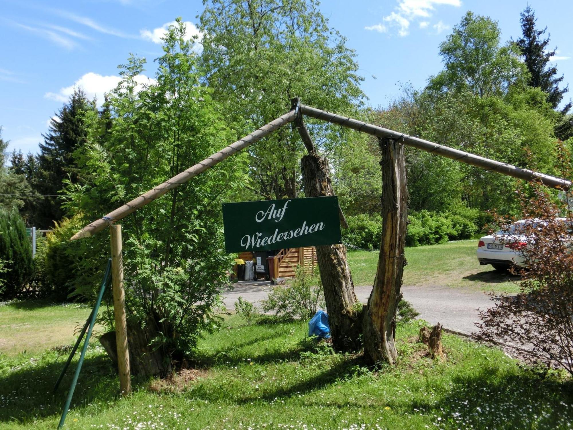 Cosy Apartment With Covered Porch Finsterbergen ภายนอก รูปภาพ
